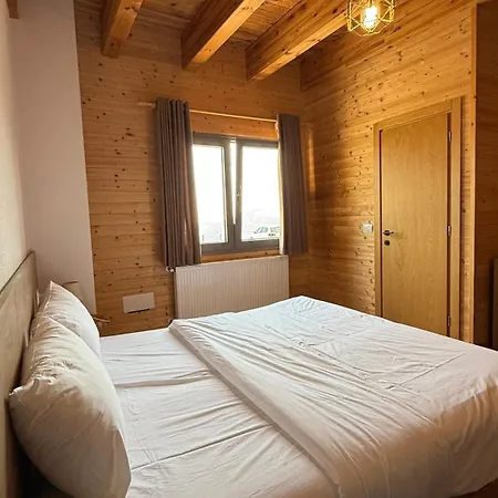 Buni I Bajraktarit Хостел Boge