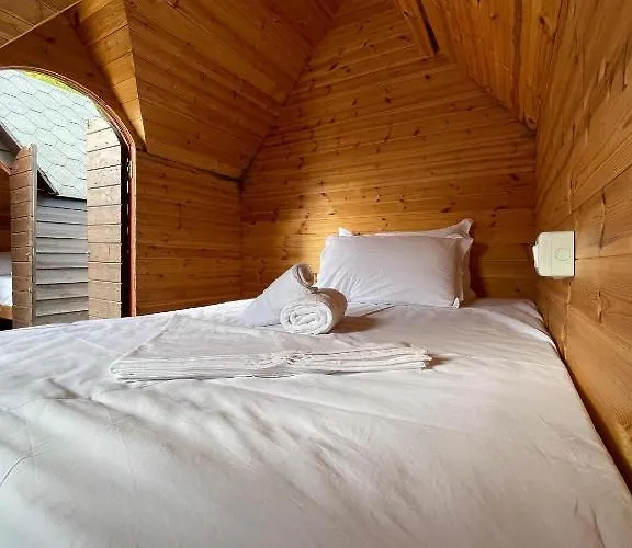 Buni I Bajraktarit Ostello