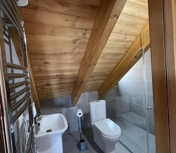 Buni I Bajraktarit Hostel